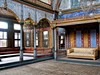 Interiér harému v paláci Topkapi